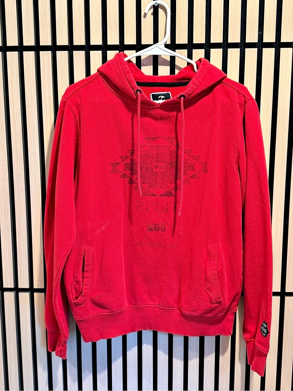 Split Men'Small Red Pullover Hoodie Size Small